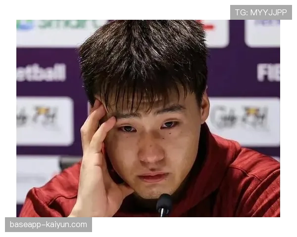 赵睿被禁赛，中国男篮召开入队会，9名球员进行个人反思